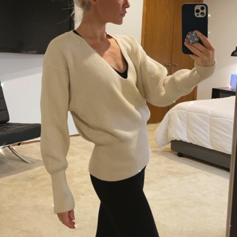 || FREE PEOPLE || Rib knit v neck sweater